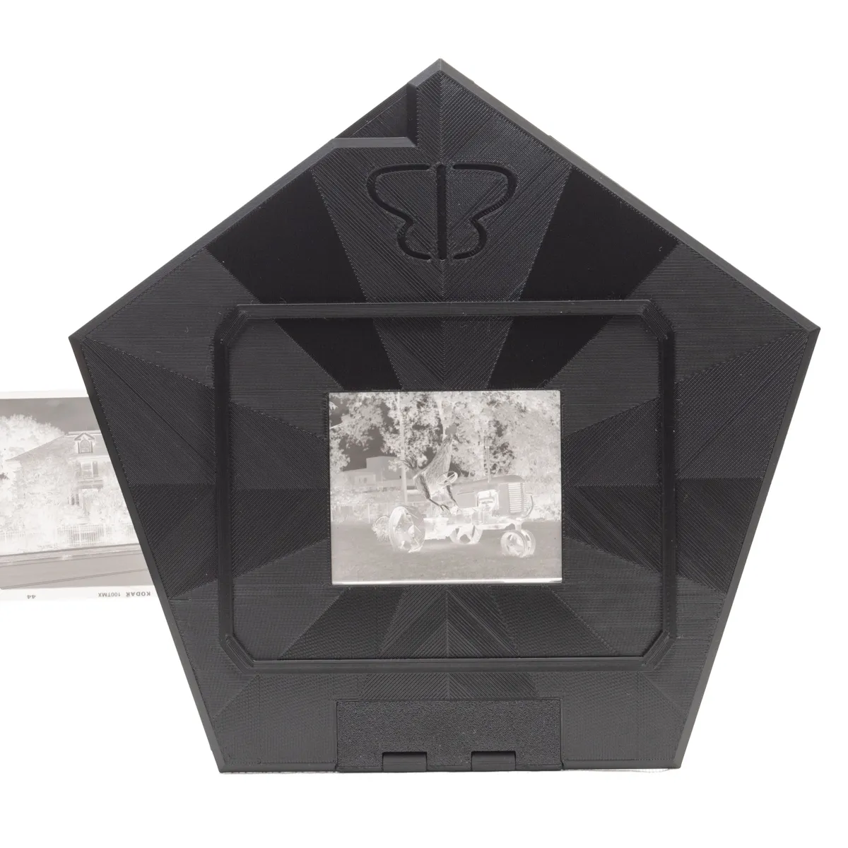 Bottom View of Omega D5 6x7 Negative Carrier